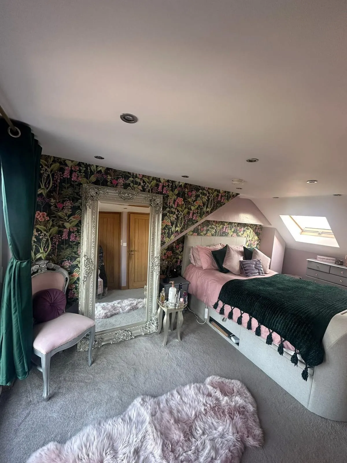 Painting & Decorating by Lockwood's Decorators